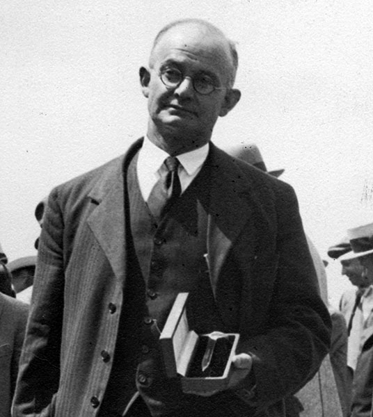 Premier E.C. Drury Official Portrait